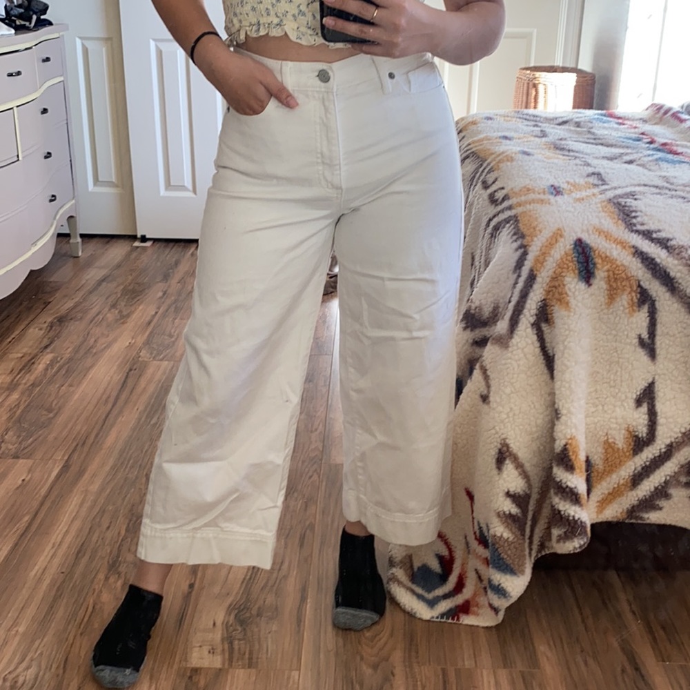 Banana republic white crop flare pants